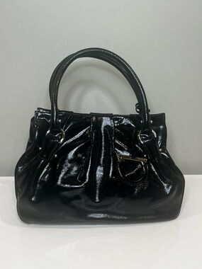 Ferragamo Gancini Black Patent Leather Handbag Vintage  EY-21 AO66